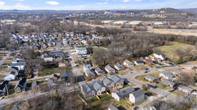 2312 18th Ave, N, Nashville, TN 37208