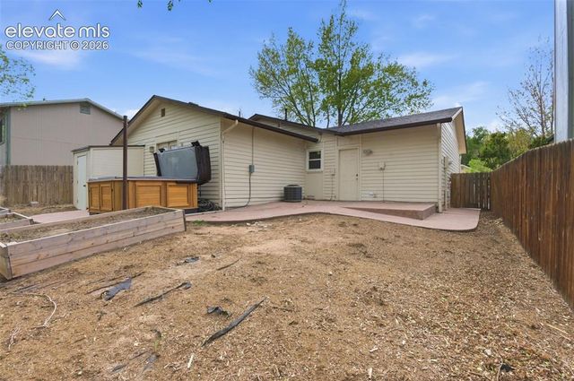 961 Columbine Avenue, Colorado Springs, CO 80904