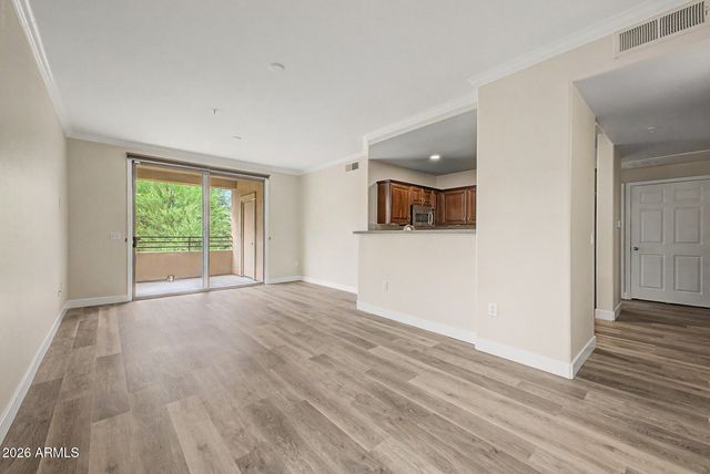 20100 N 78th Place 2210, Scottsdale, AZ 85255