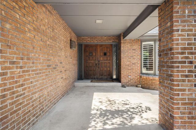 4 Windover Road, Greenwood Village, CO 80121