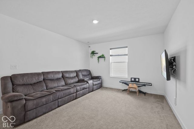 11547 Kylemore Drive, Indianapolis, IN 46235