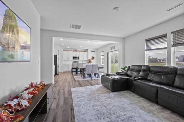 11547 Kylemore Drive, Indianapolis, IN 46235