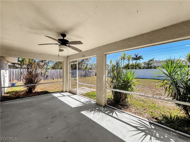 208 SE 17th ST, Cape Coral, FL 33990