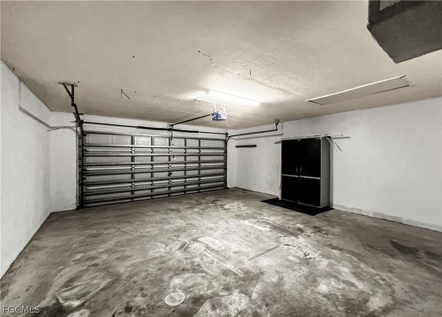 208 SE 17th ST, Cape Coral, FL 33990