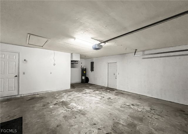 208 SE 17th ST, Cape Coral, FL 33990