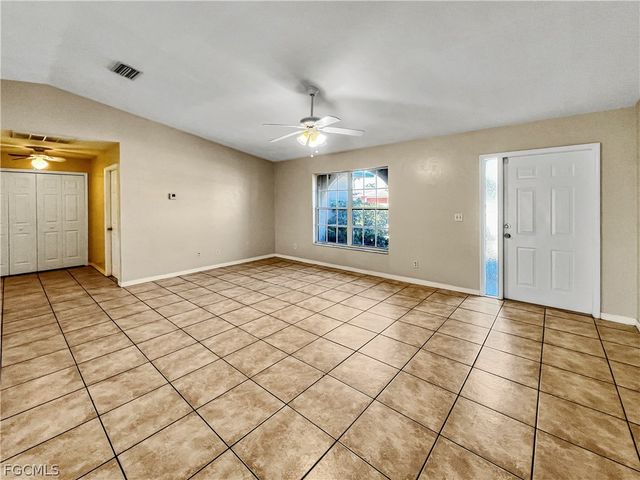 208 SE 17th ST, Cape Coral, FL 33990