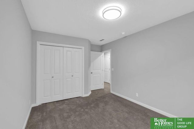 7900 Maxine Drive, Lincoln, NE 68516