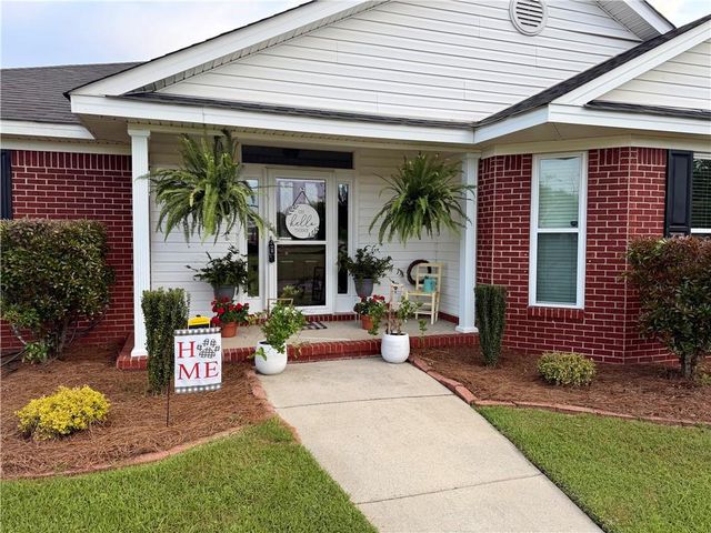 10006 Dairy Drive S, Mobile, AL 36695