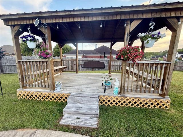 10006 Dairy Drive S, Mobile, AL 36695