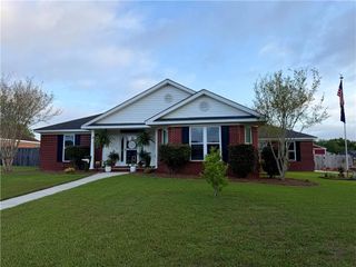 10006 Dairy Drive S, Mobile, AL 36695