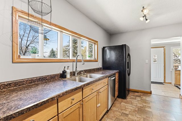 203 2nd Avenue NW, Buffalo, MN 55313