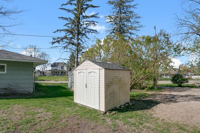 203 2nd Avenue NW, Buffalo, MN 55313