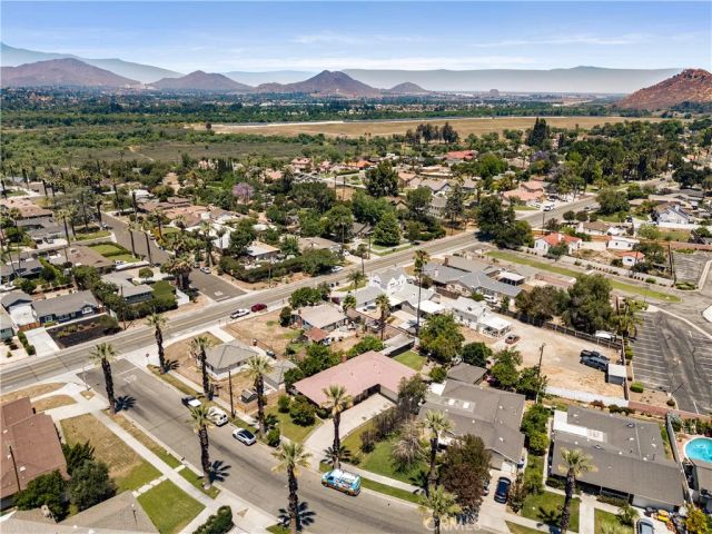 5065 Carlingford Ave, Riverside, CA 92504
