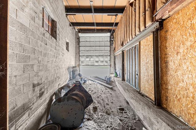 12950 Lyndon Street, Detroit, MI 48227