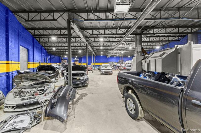 12950 Lyndon Street, Detroit, MI 48227