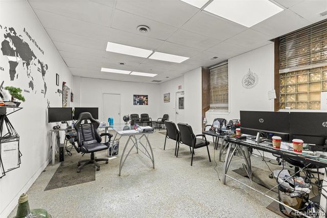 12950 Lyndon Street, Detroit, MI 48227