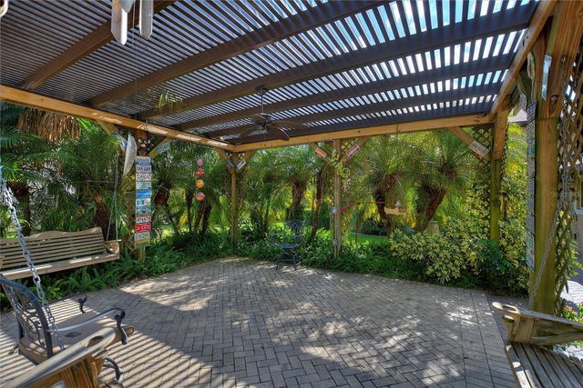 421 TRAVELERS DRIVE, Polk City, FL 33868