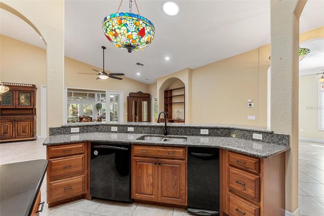 421 TRAVELERS DRIVE, Polk City, FL 33868