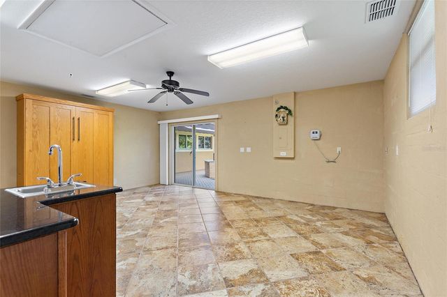 421 TRAVELERS DRIVE, Polk City, FL 33868