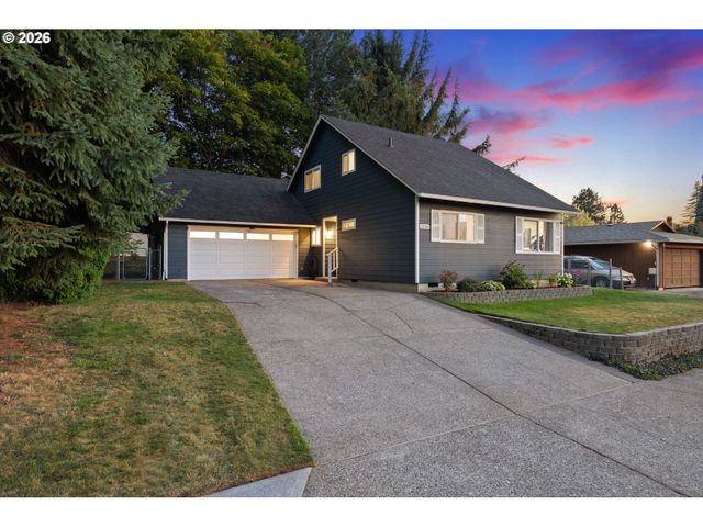 2126 Sw 17TH St, Gresham, OR 97080