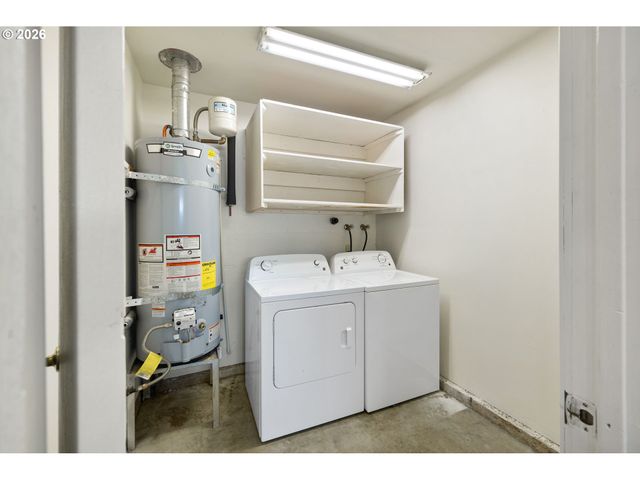 2126 Sw 17TH St, Gresham, OR 97080