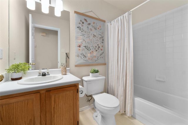 8805 Francia TRL, Austin, TX 78748