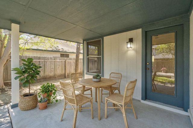 8805 Francia TRL, Austin, TX 78748