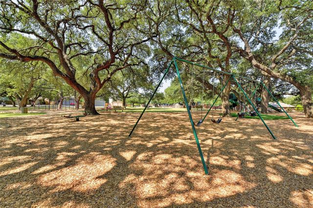 8805 Francia TRL, Austin, TX 78748