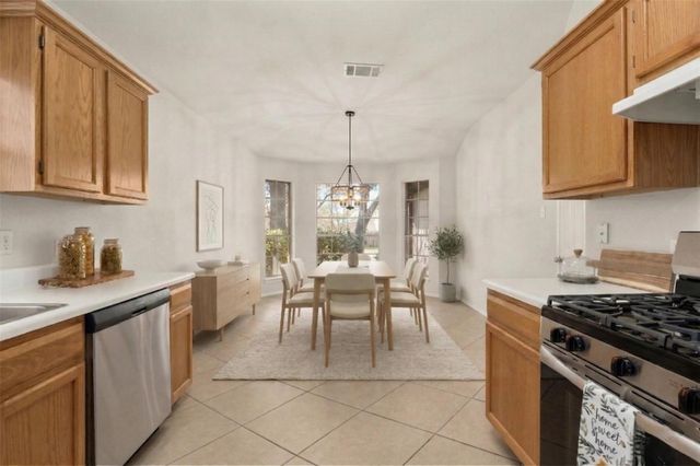 8805 Francia TRL, Austin, TX 78748