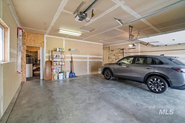 6603 W Summer Hill Dr, Boise, ID 83714