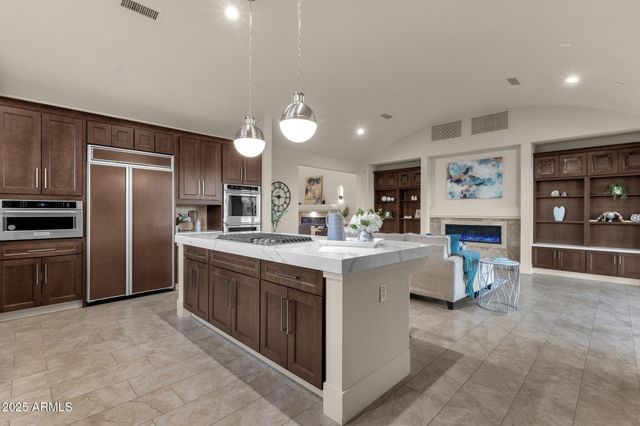 10031 N PALISADES Boulevard, Fountain Hills, AZ 85268