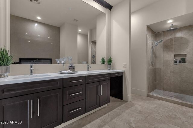 10031 N PALISADES Boulevard, Fountain Hills, AZ 85268