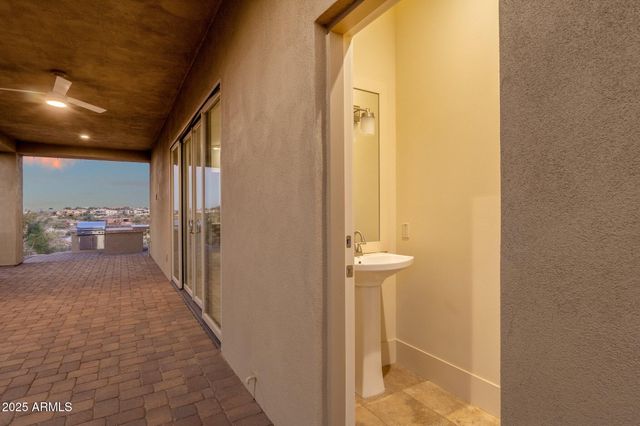 10031 N PALISADES Boulevard, Fountain Hills, AZ 85268