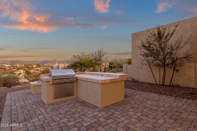 10031 N PALISADES Boulevard, Fountain Hills, AZ 85268