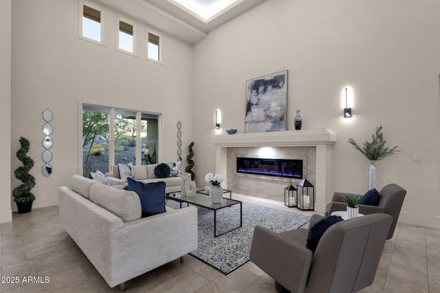 10031 N PALISADES Boulevard, Fountain Hills, AZ 85268