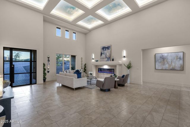 10031 N PALISADES Boulevard, Fountain Hills, AZ 85268