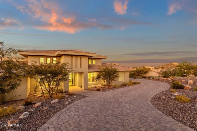 10031 N PALISADES Boulevard, Fountain Hills, AZ 85268