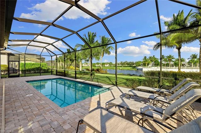 9124 Snowy Owl WAY, Naples, FL 34120