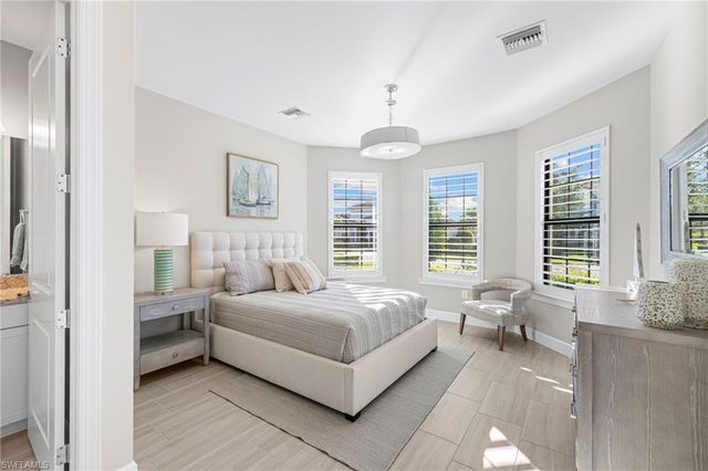 9124 Snowy Owl WAY, Naples, FL 34120