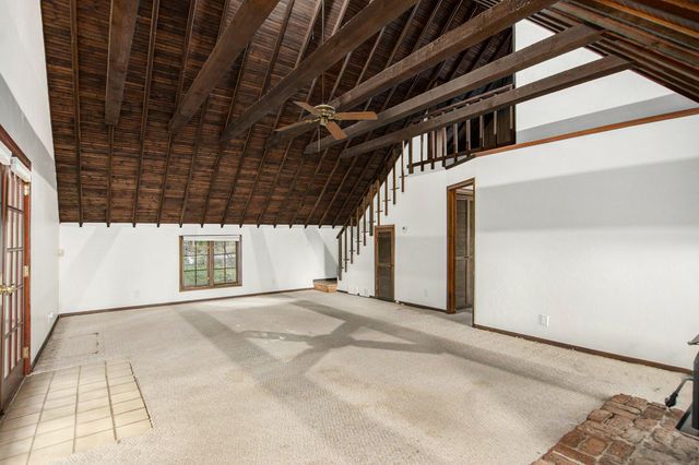 2580 Lakeshore Drive, Fennville, MI 49408