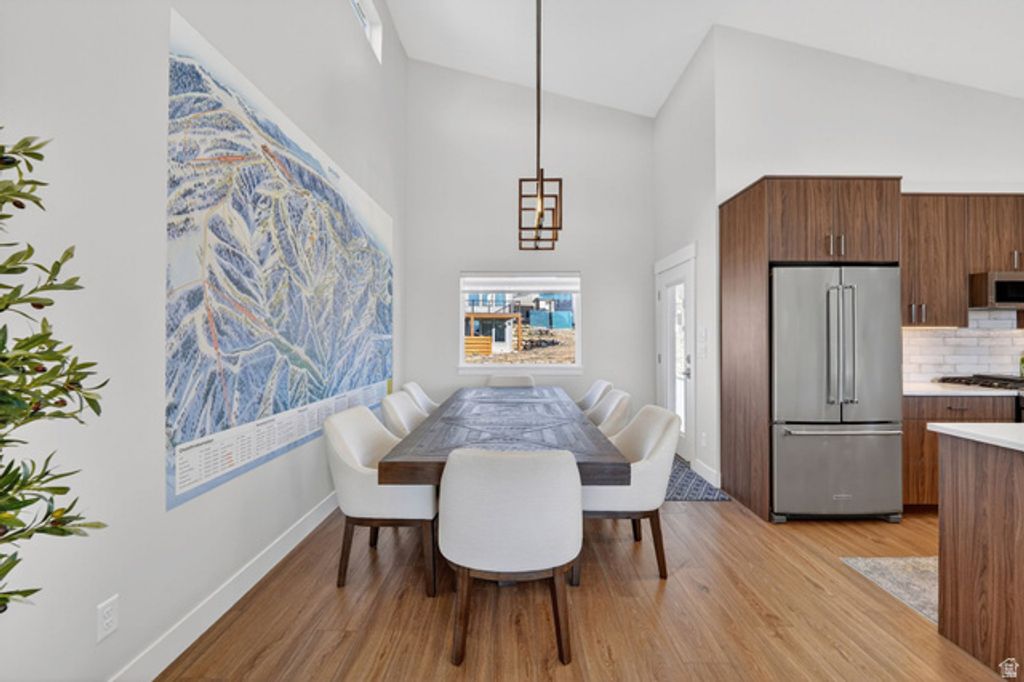 Image 11 of property listing at 4788 E PADDLEFORD DR, Eden, UT 84310