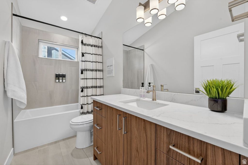 Image 18 of property listing at 4788 E PADDLEFORD DR, Eden, UT 84310