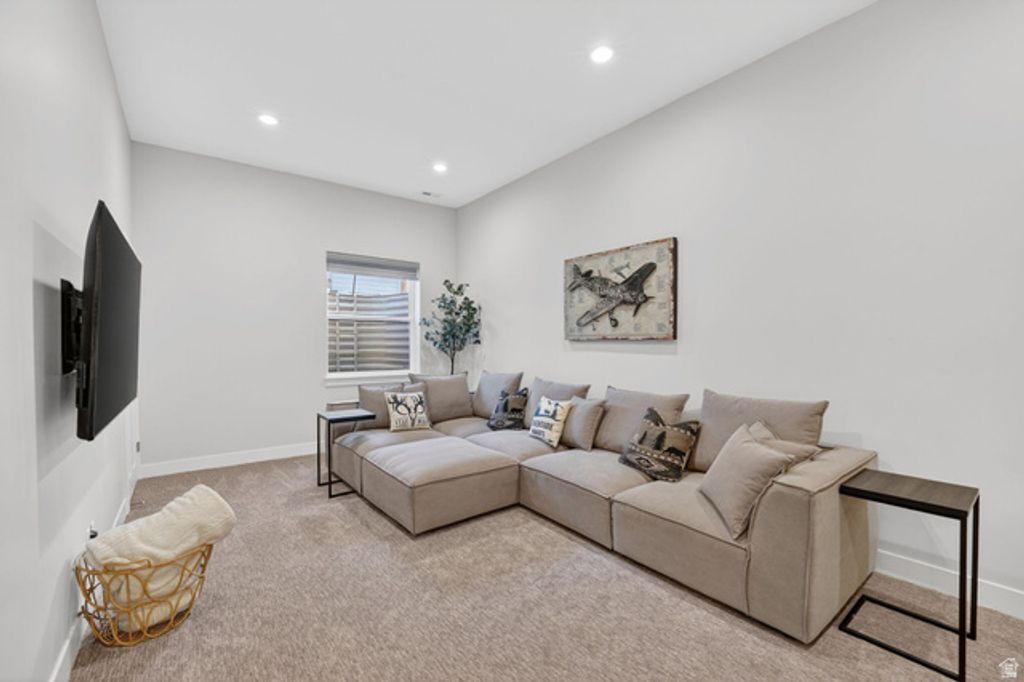 Image 28 of property listing at 4788 E PADDLEFORD DR, Eden, UT 84310