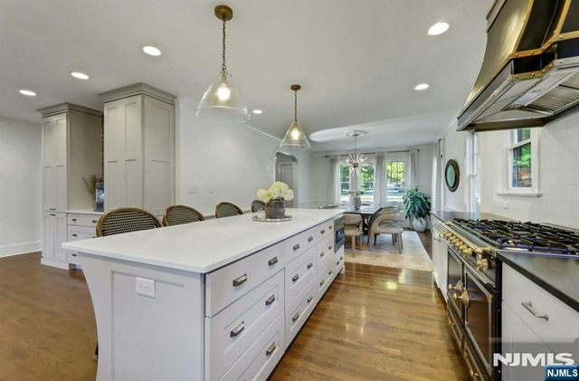329 Cantrell Road, Ridgewood, NJ 07450