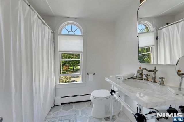 329 Cantrell Road, Ridgewood, NJ 07450