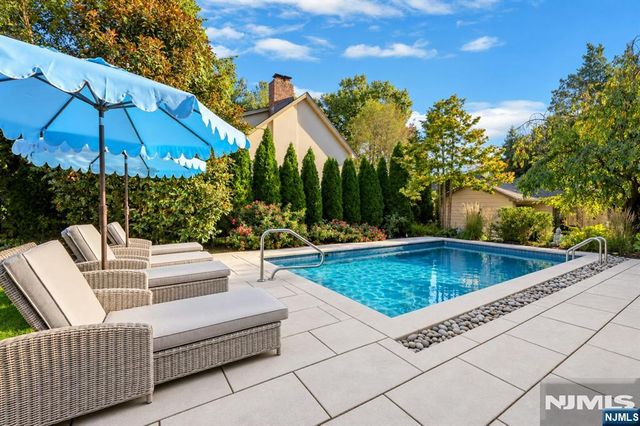 329 Cantrell Road, Ridgewood, NJ 07450