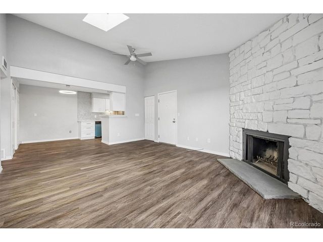 7000 W 20th Ave 206, Lakewood, CO 80214