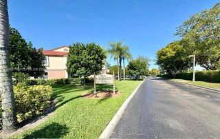 12TH SW St 104, Pembroke Pines, FL 33025