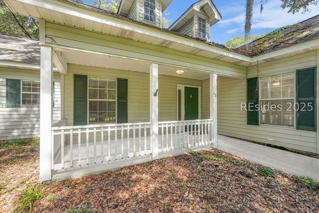 16 Le Moyne Dr, Beaufort, SC 29907