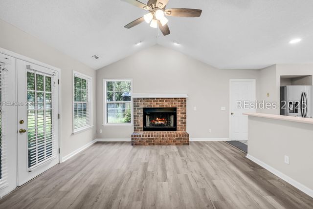 16 Le Moyne Dr, Beaufort, SC 29907